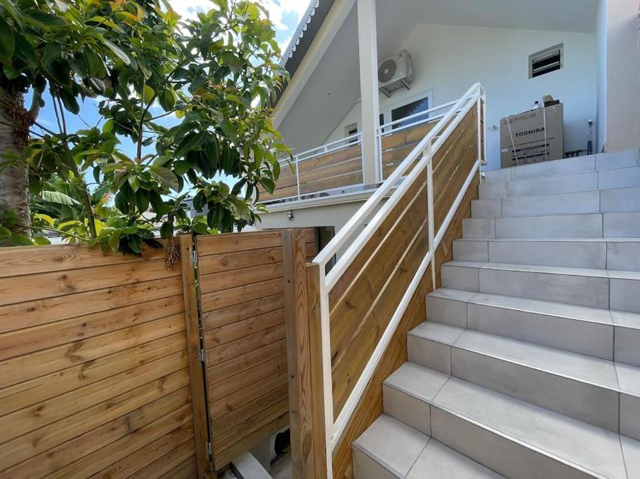 Grand Studio Charmant, Tout Equipe… Saint-Denis Exteriör bild